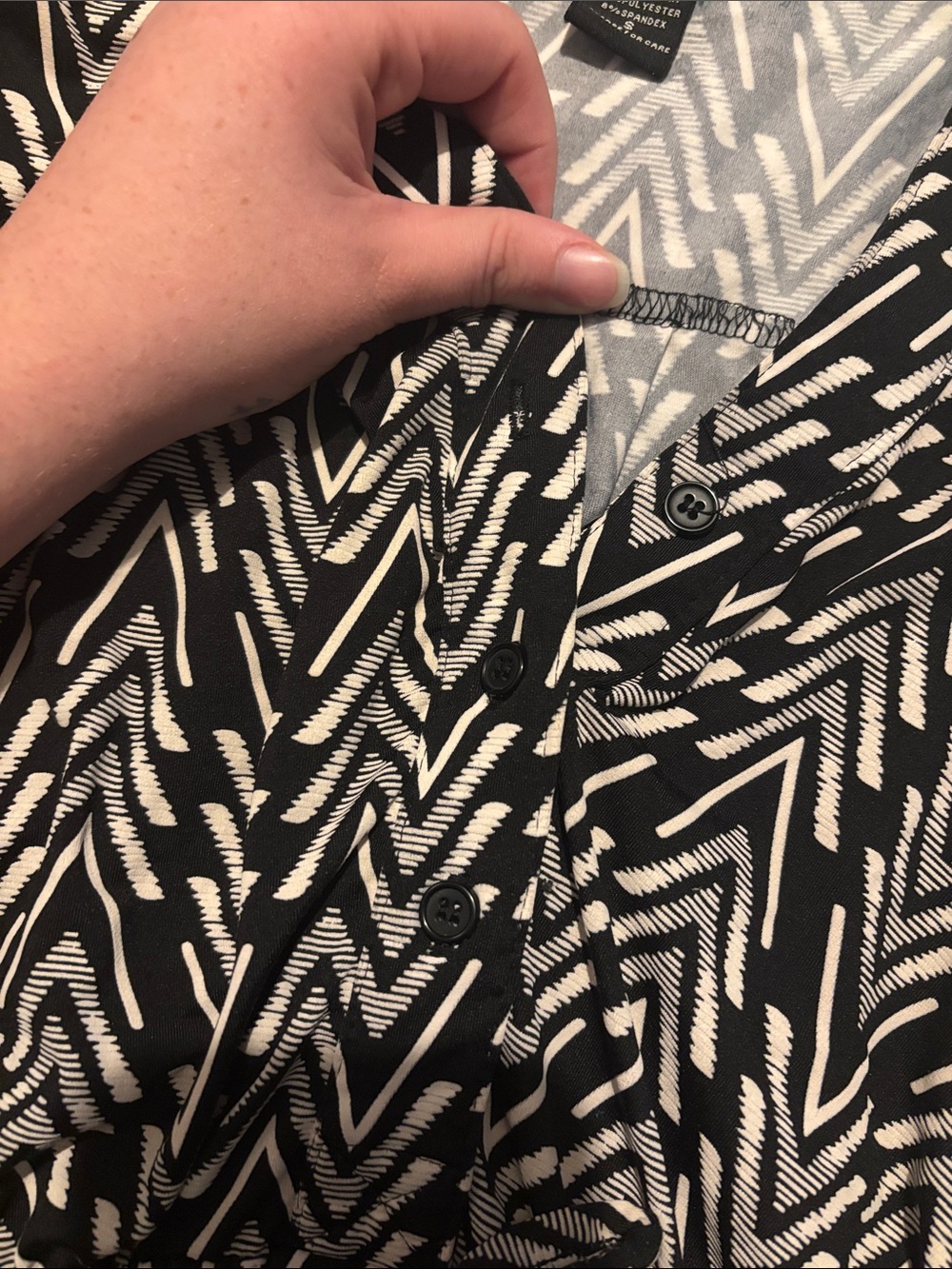 Robert Louis Black and White Chevron Midi Dress - Picture 3 of 3